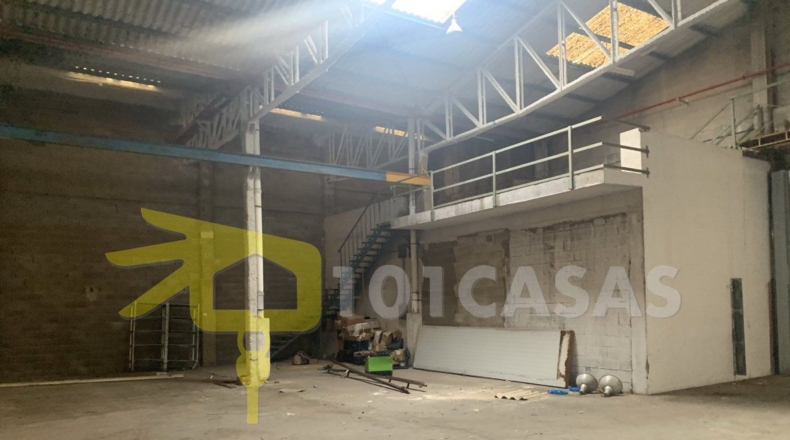 Valencia - Albalat de la Ribera - 3400m2