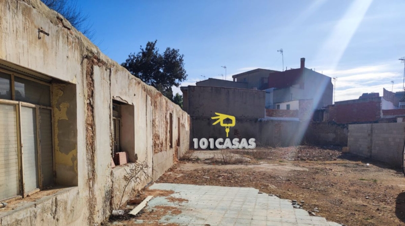 Valencia - Benifayó - 546m2