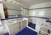 Chalet independiente con terreno en venta en Sueca ref: TR107708 foto