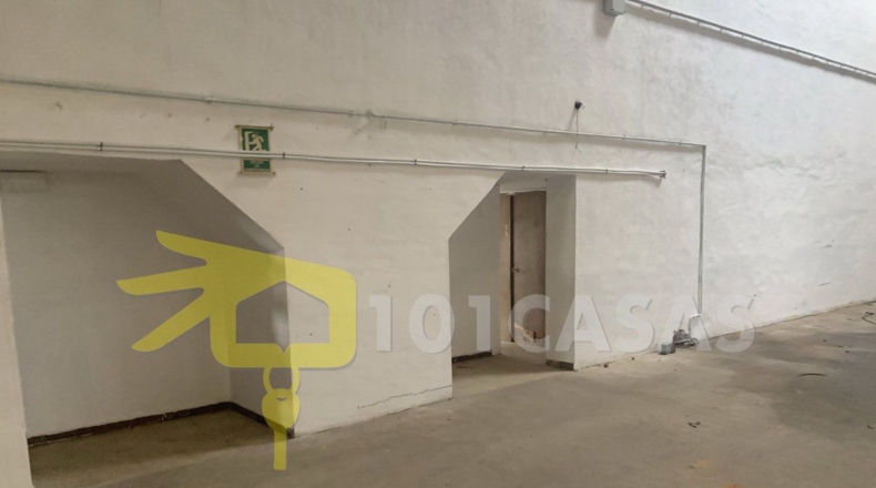 Valencia - Albalat de la Ribera - 3400m2