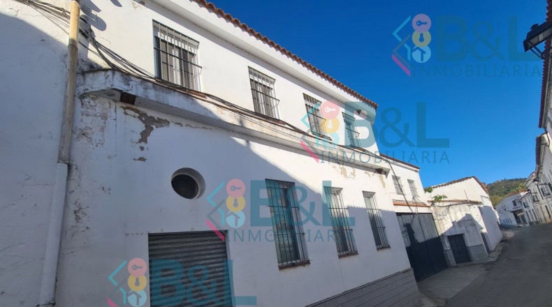 Huelva - Los Romeros - 1210m2