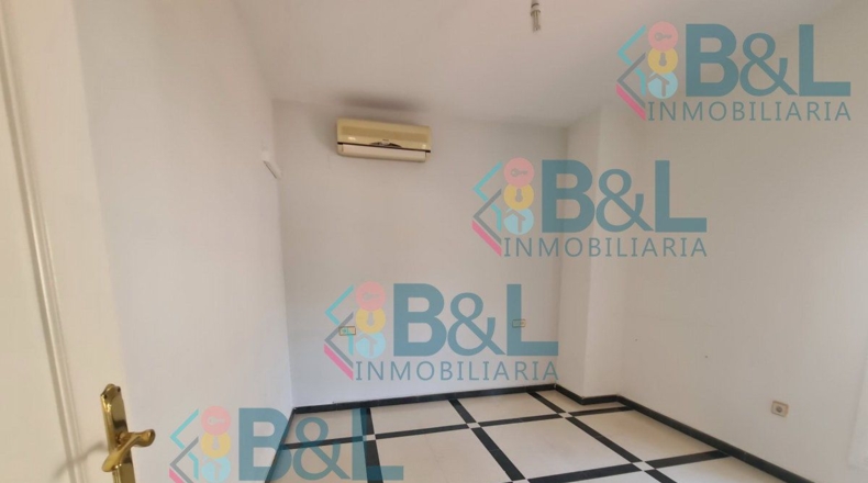 Huelva - La Marina - 246m2