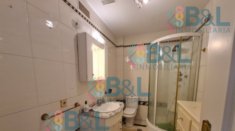 Huelva - La Marina - 246m2