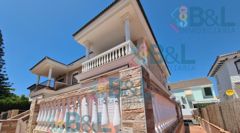 Huelva - La Marina - 246m2
