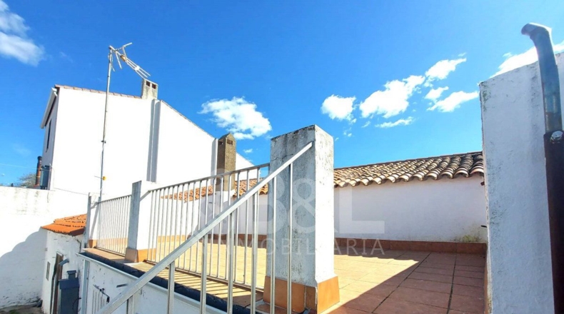 Huelva - Arroyomolinos de León - 197m2