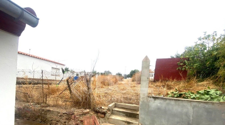 Huelva - Rosal de la Frontera - 401m2