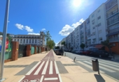 Дом с участком на продажу в городе Касерес. Фото