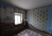Дом с участком на продажу в городе Касерес. Фото
