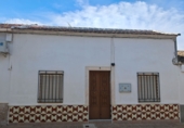 Casa de pueblo en venta en Marmolejo ref: TR234097 foto