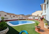 Casa de pueblo en venta en Loja ref: TR58407 foto