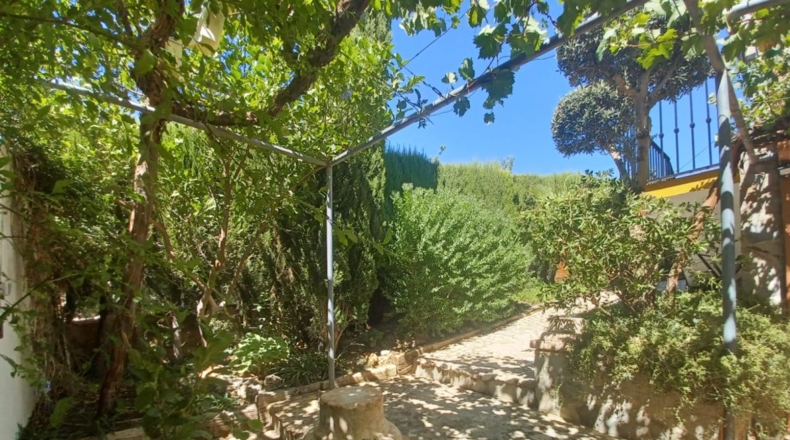 Granada - Fuente Camacho - 371m2