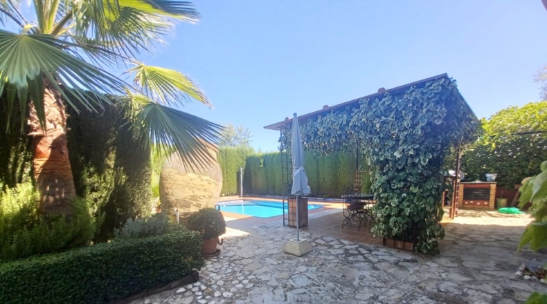 Granada - Fuente Camacho - 371m2