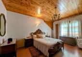 Chalet independiente con terreno en venta en Loja ref: TR101924 foto