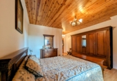 Chalet independiente con terreno en venta en Loja ref: TR101924 foto