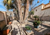 Chalet independiente con terreno en venta en Loja ref: TR101924 foto