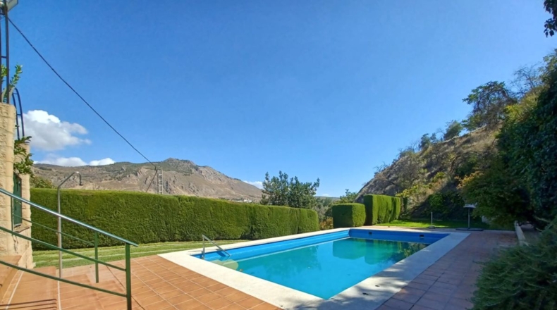 Granada - Barrio San Antonio - 27000m2