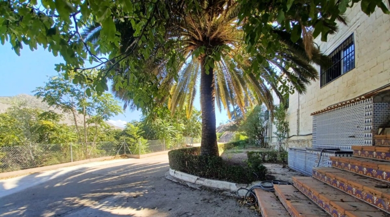 Granada - Barrio San Antonio - 27000m2