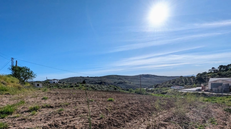 Granada - Loja - 6938m2