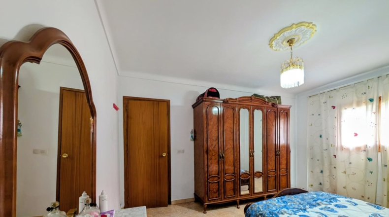 Гранада - Loja - 332m2