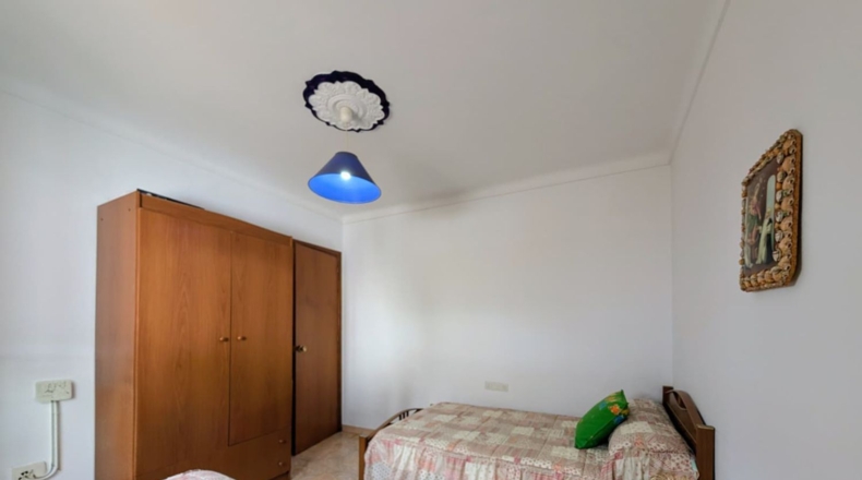 Гранада - Loja - 332m2