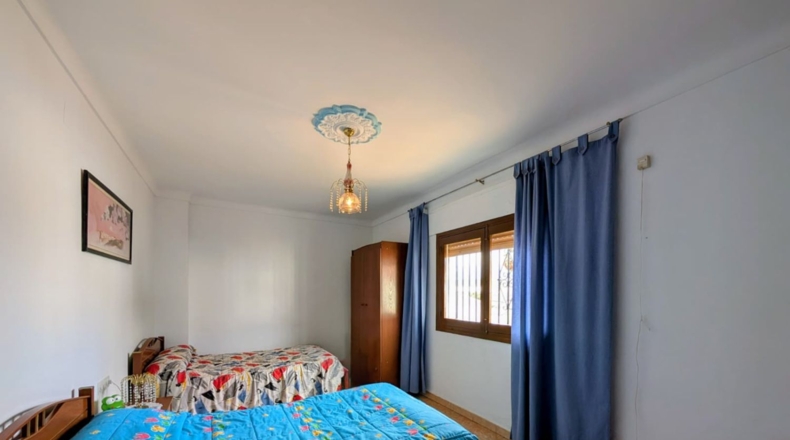 Гранада - Loja - 332m2