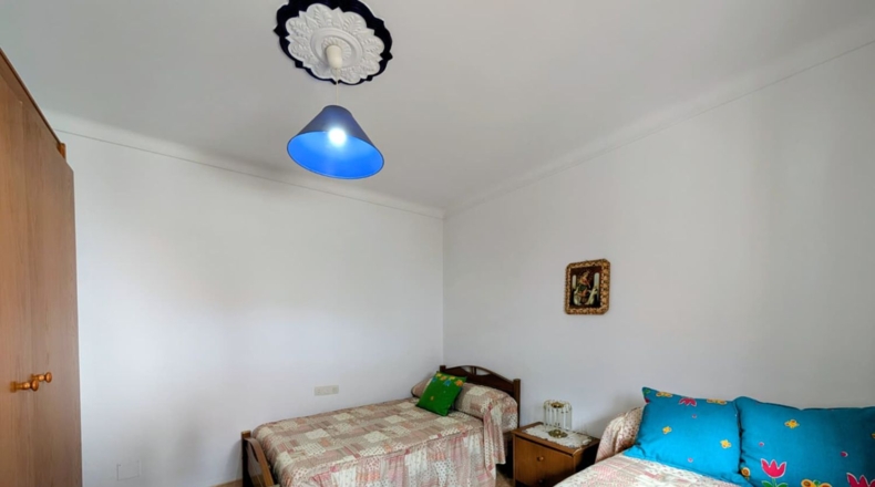 Гранада - Loja - 332m2