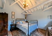 Chalet independiente con terreno en venta en Loja ref: TR183047 foto