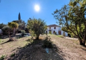 Chalet independiente con terreno en venta en Loja ref: TR183047 foto