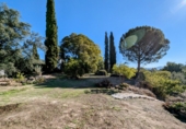 Chalet independiente con terreno en venta en Loja ref: TR183047 foto