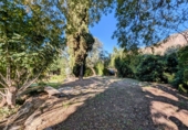 Chalet independiente con terreno en venta en Loja ref: TR183047 foto