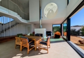 Chalet independiente con terreno en venta en Loja ref: TR254312 foto