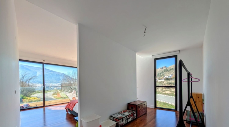 Granada - Loja - 479m2
