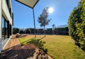 Chalet independiente con terreno en venta en Loja ref: TR254312 foto