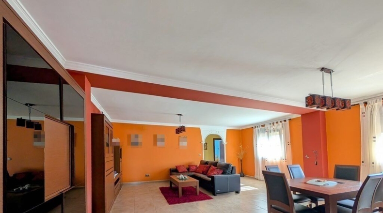 Granada - Loja - 1533m2