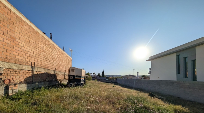 Granada - Loja - 490m2