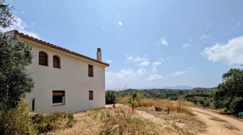 Granada - Loja - 29000m2