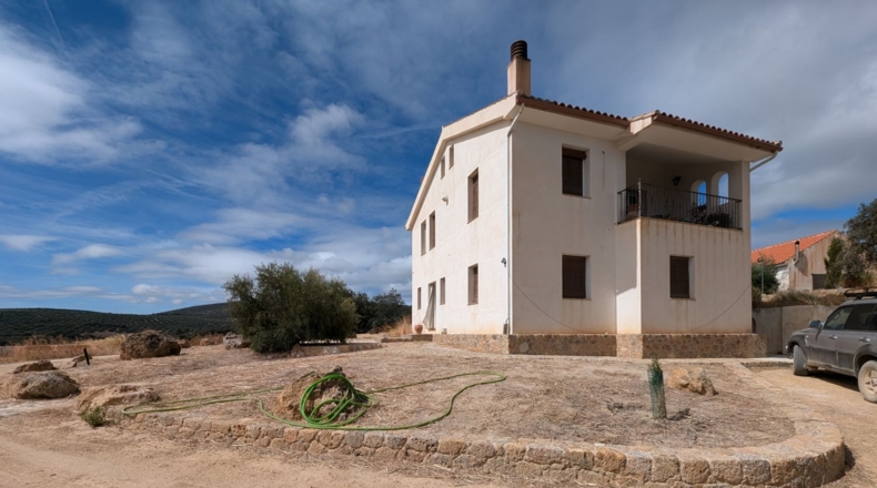 Granada - Loja - 29000m2