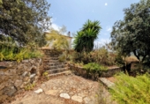 Chalet independiente con terreno en venta en Loja ref: TR257124 foto