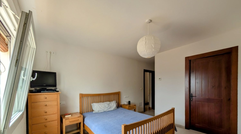 Granada - Loja - 29000m2