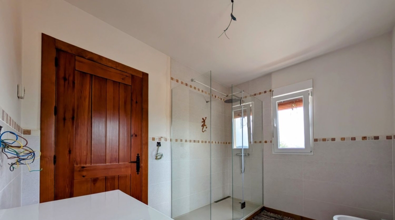 Granada - Loja - 29000m2