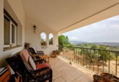 Chalet independiente con terreno en venta en Loja ref: TR257124 foto