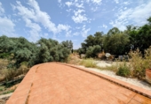 Chalet independiente con terreno en venta en Loja ref: TR257124 foto