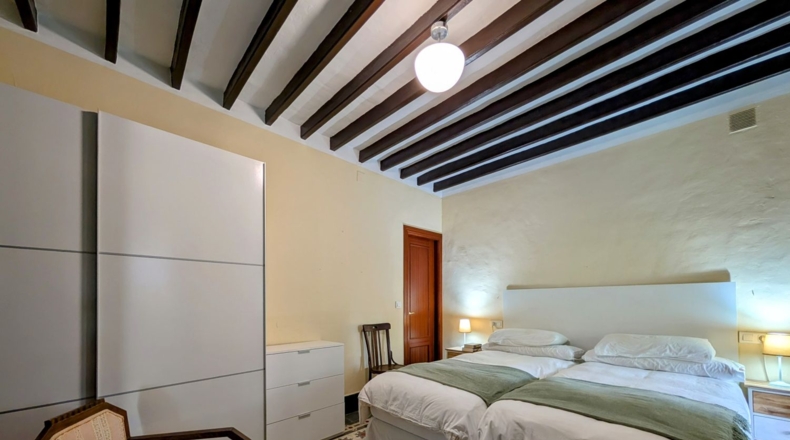 Granada - Loja - 16000m2