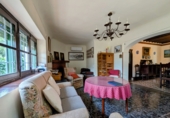 Villa con terreno en venta en Loja ref: TR256132 foto