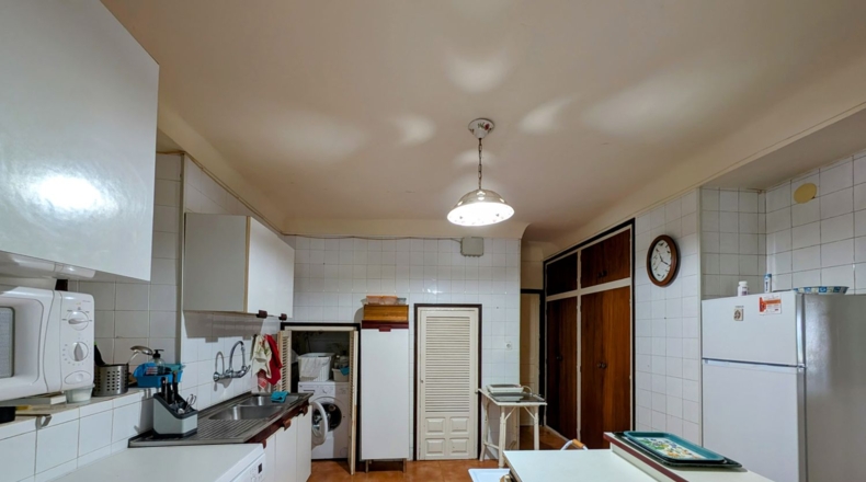 Granada - Loja - 16000m2