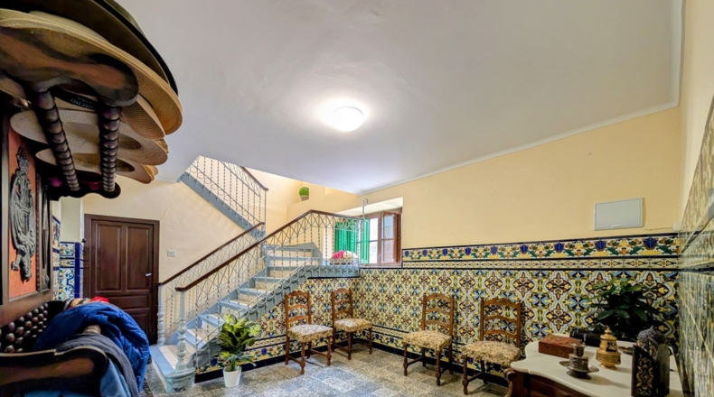 Granada - Loja - 16000m2