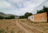 Villa con terreno en venta en Loja ref: TR256132 foto
