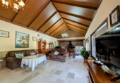 Земельный участок на продажу в городе Loja. Фото