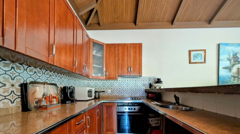 Granada - Loja - 3200m2