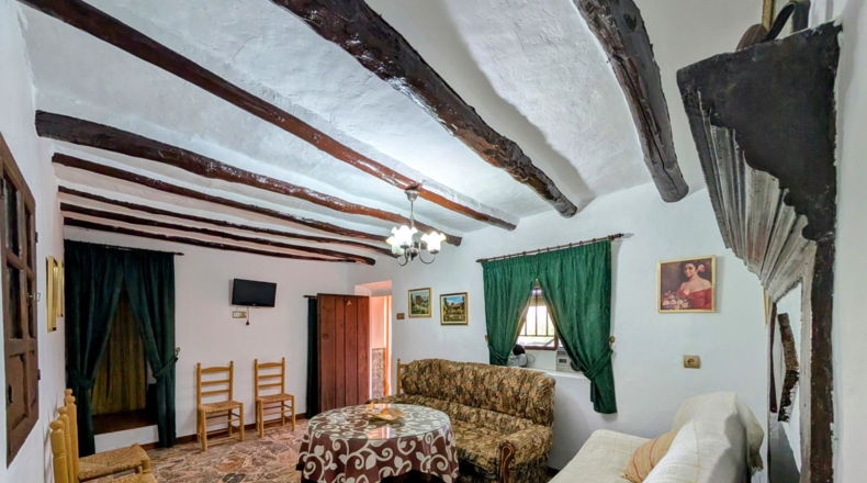 Granada - Loja - 3200m2